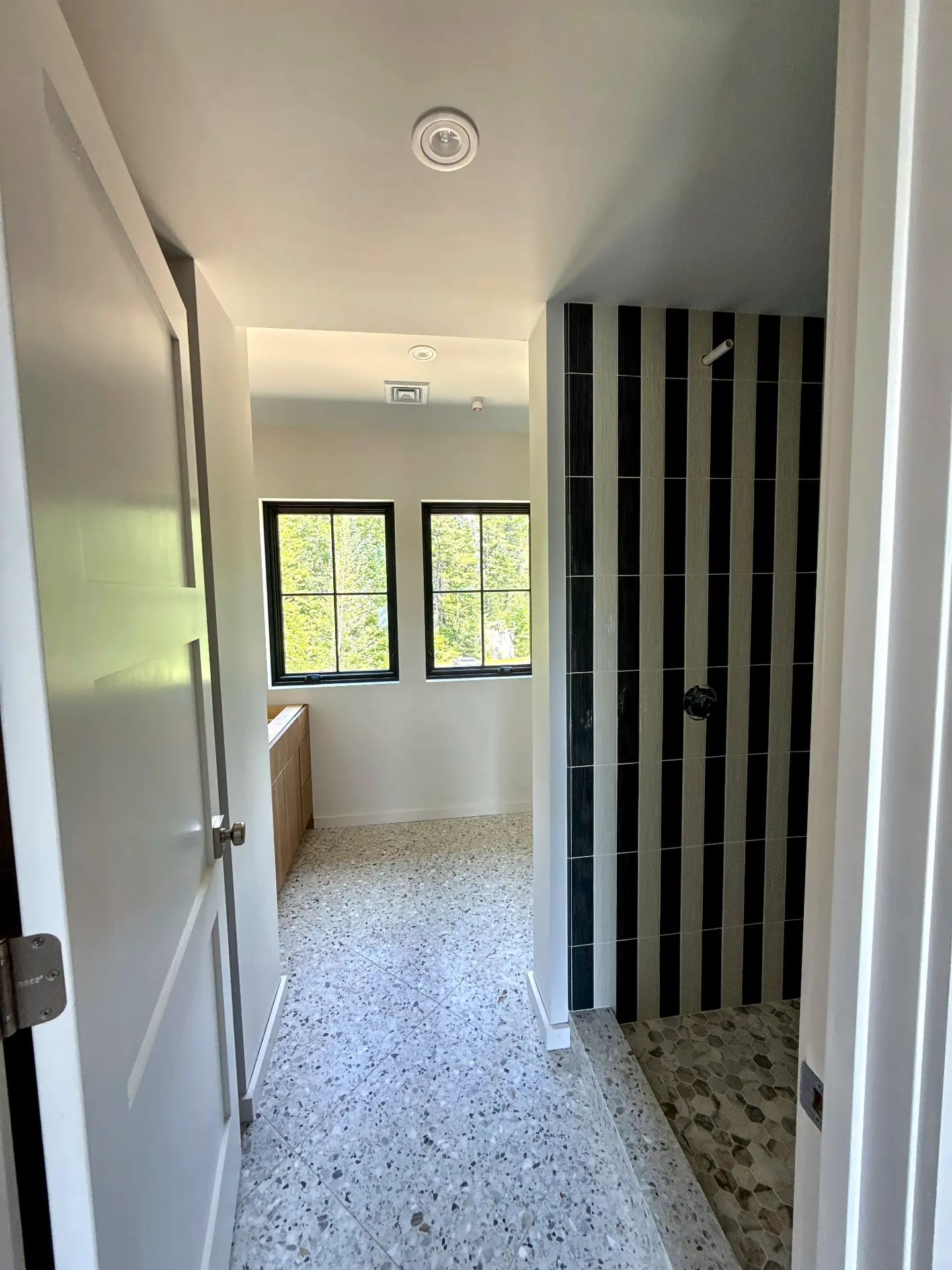 Newry Residence — view 7