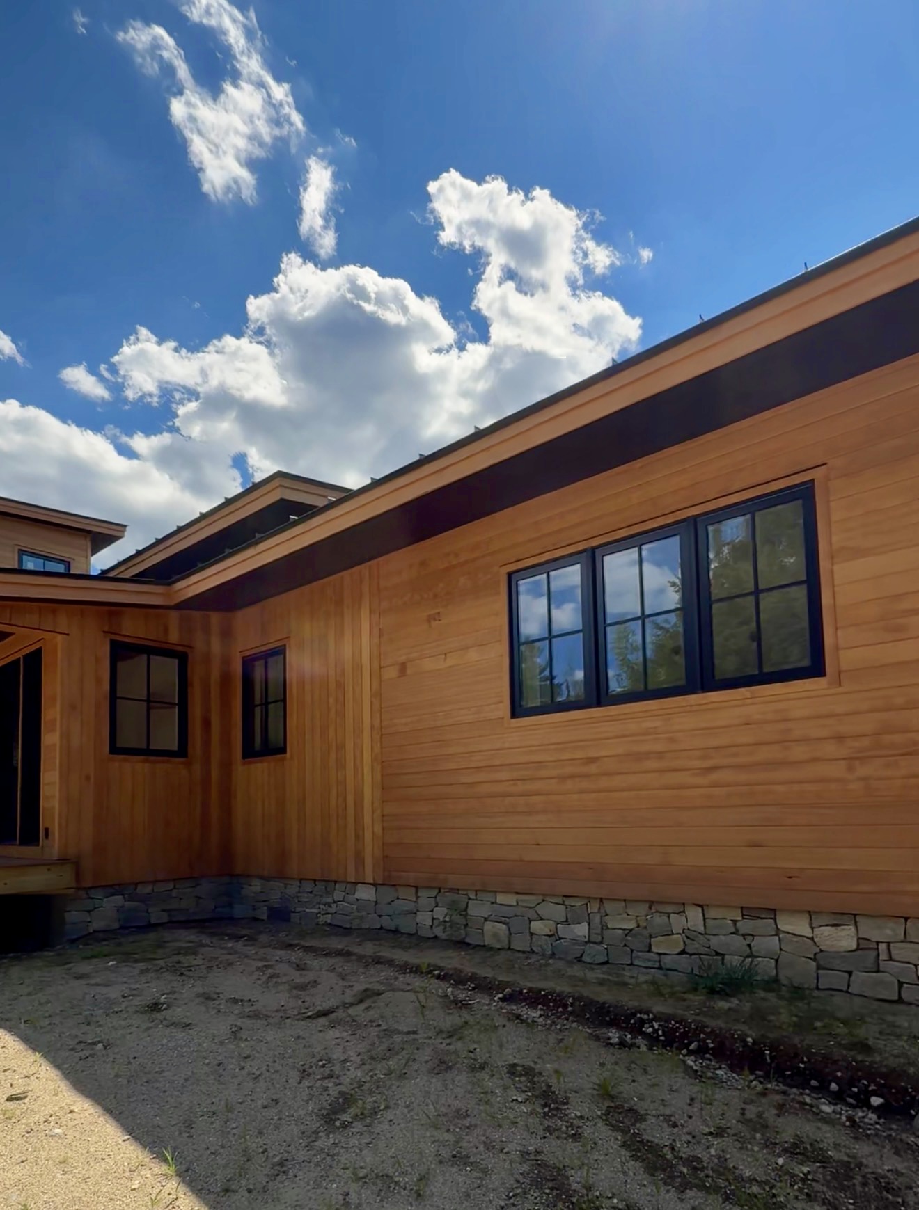 Newry Residence — view 12