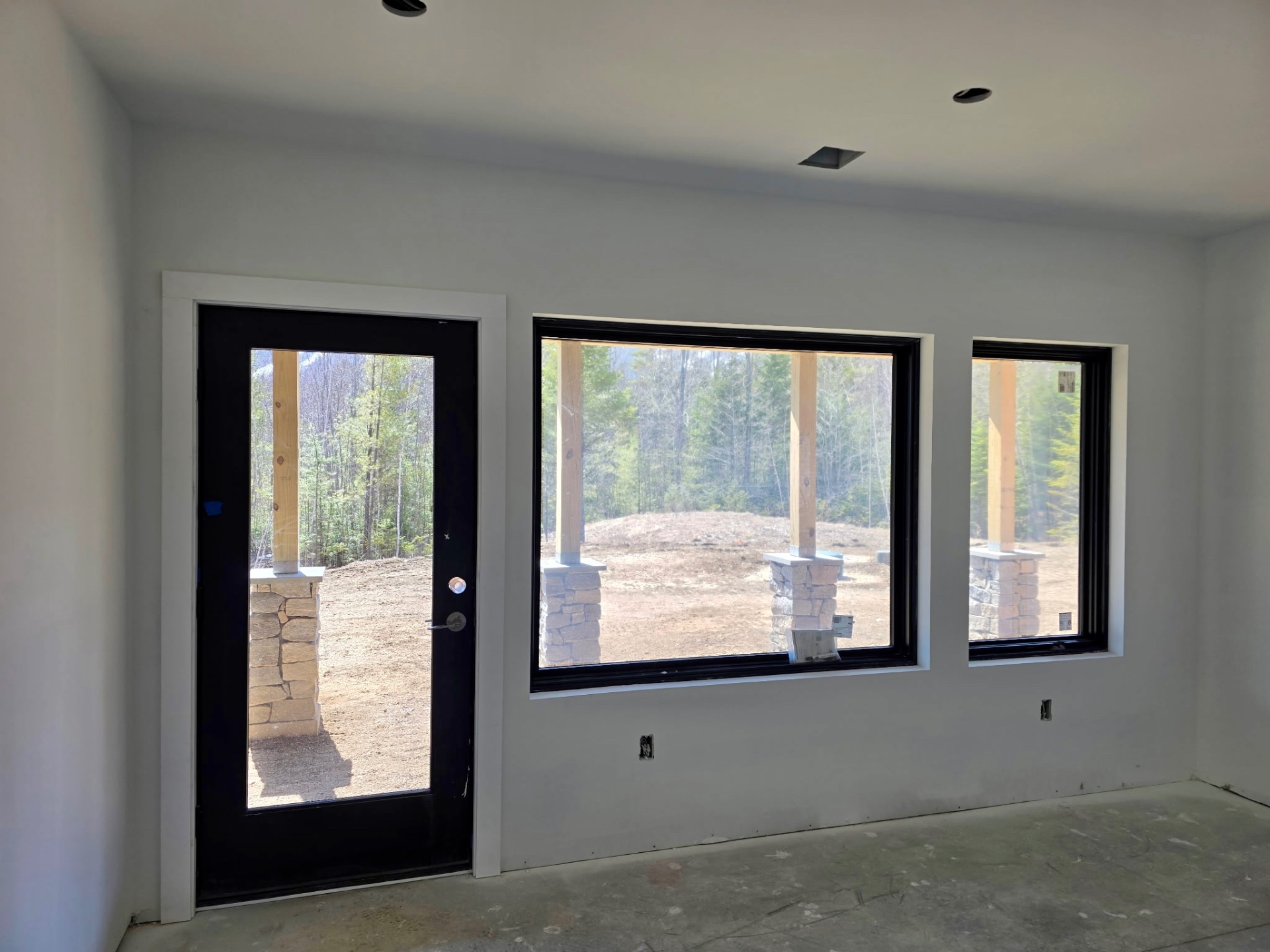 Newry Residence — view 4